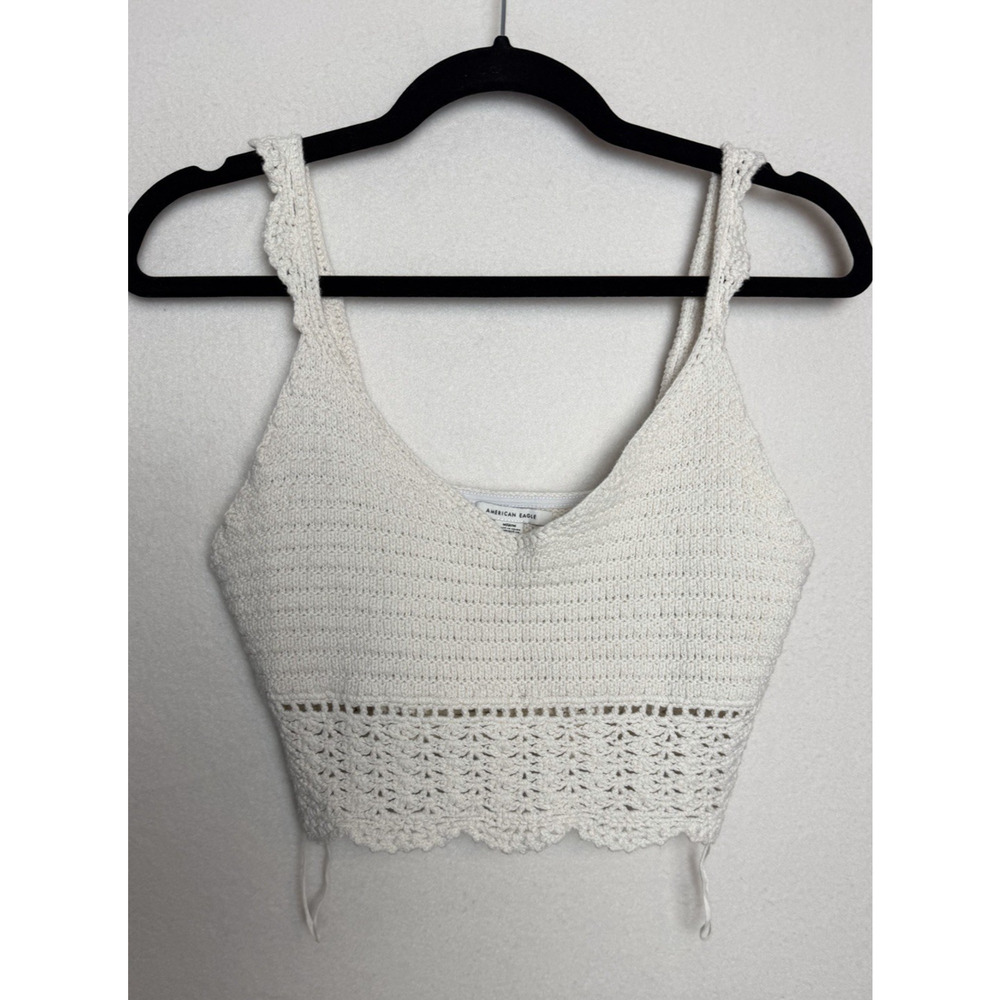 American Eagle White/Cream Crochet Tank Top Crop Top V-Neck Size Medium